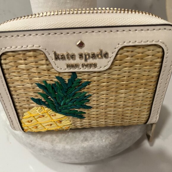 Kate Spade Pineapple zippered wallet - Picture 3 of 5